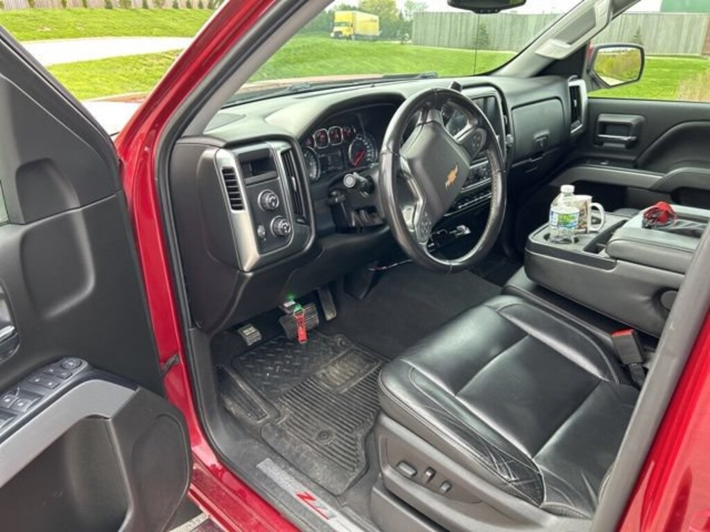 Used 2018 Chevrolet Silverado 1500 LT Truck