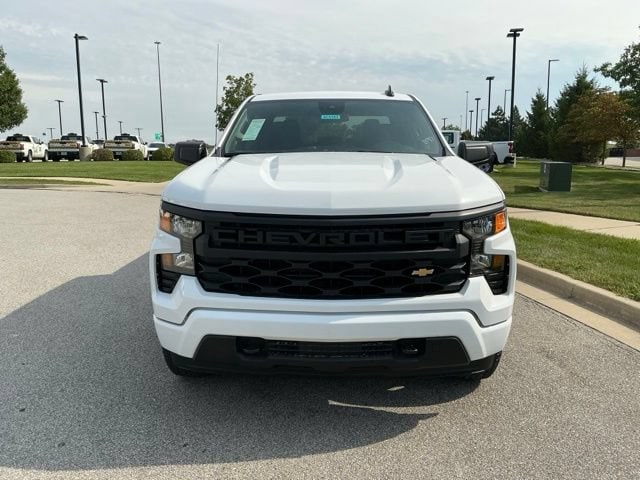2026 Chevrolet Silverado 1500 Custom - Photo 9