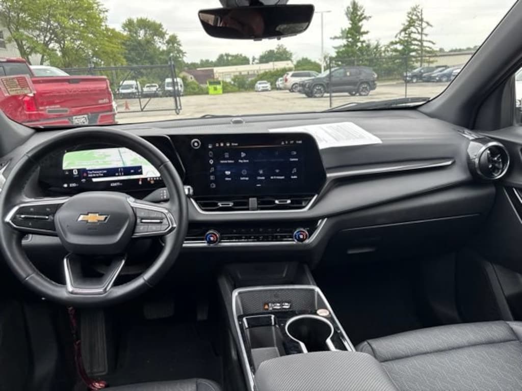 Used 2025 Chevrolet Equinox LT SUV