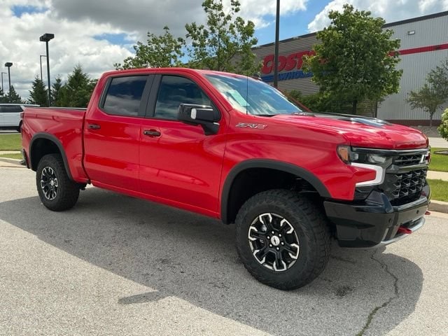 2026 Chevrolet Silverado 1500 ZR2 - Photo 2