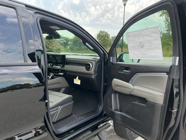 2026 Chevrolet Colorado ZR2 - Photo 18