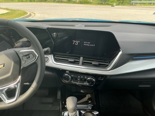 2026 Chevrolet Trax LT - Photo 25