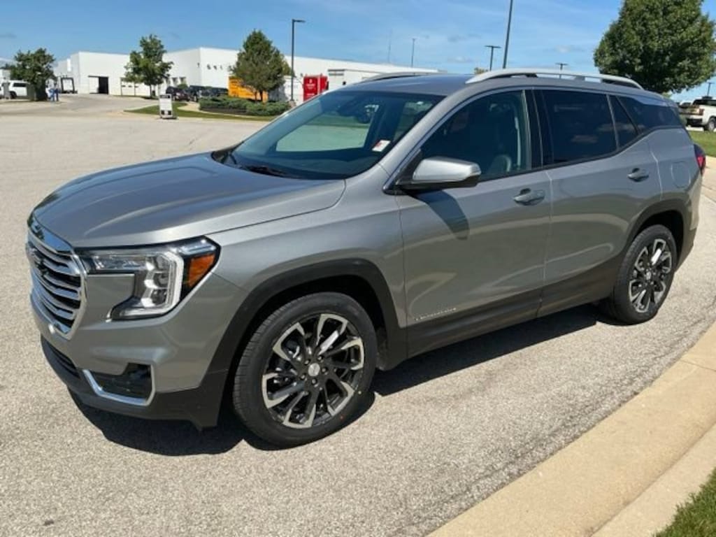 Used 2023 GMC Terrain SLT SUV