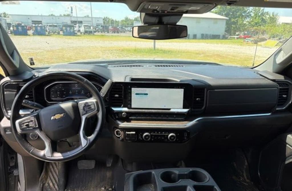 Used 2024 Chevrolet Silverado 1500 LT Truck
