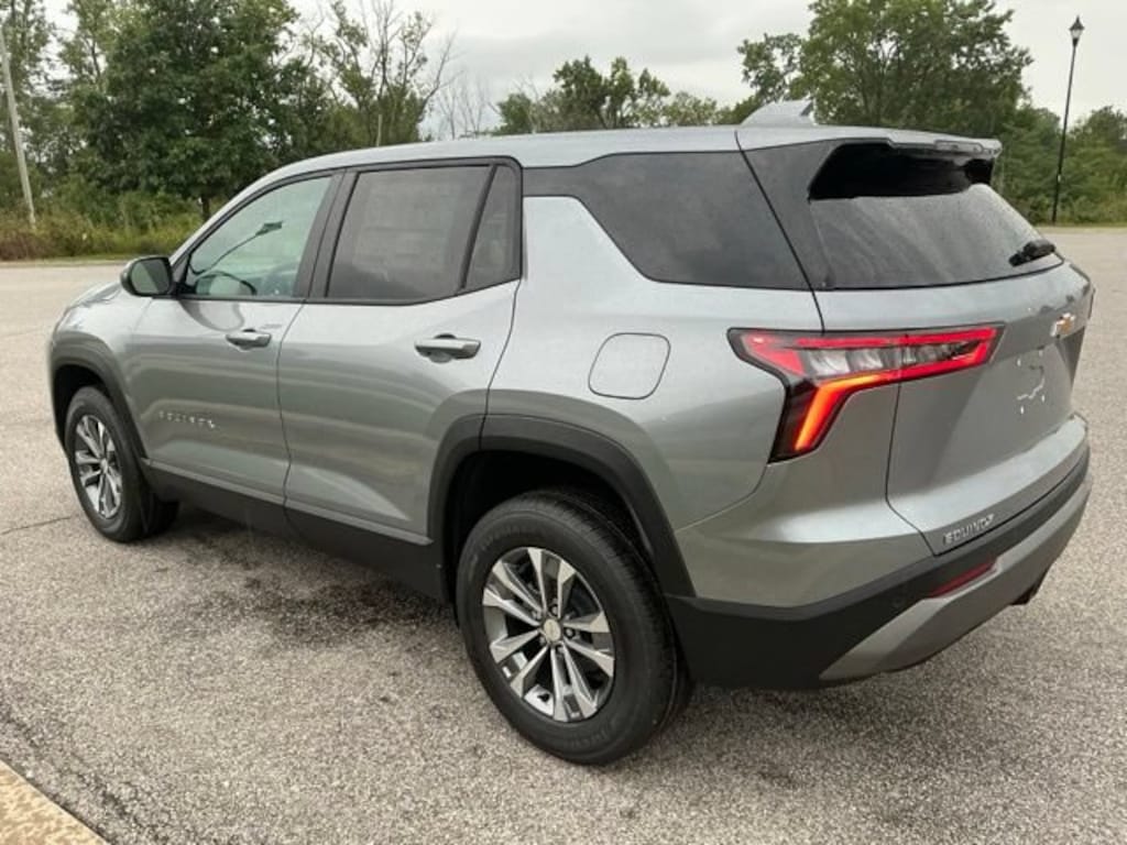 New 2027 Chevrolet Equinox LT SUV
