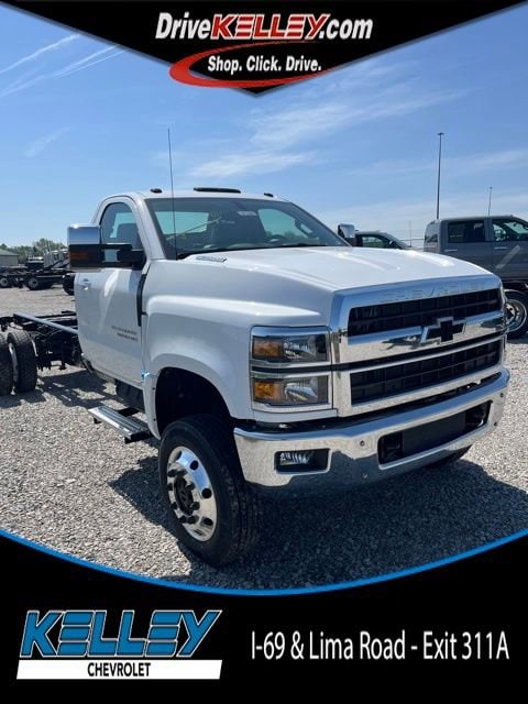 2025 Chevrolet Silverado HD WT 4WD Regular Cab 165" WB's photo