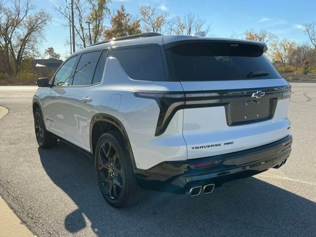 New 2026 Chevrolet Traverse RS SUV