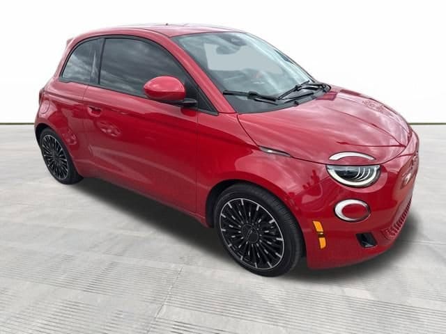 Used 2024 FIAT 500e Base with VIN ZFAFFAA47RX204550 for sale in Fort Wayne, IN