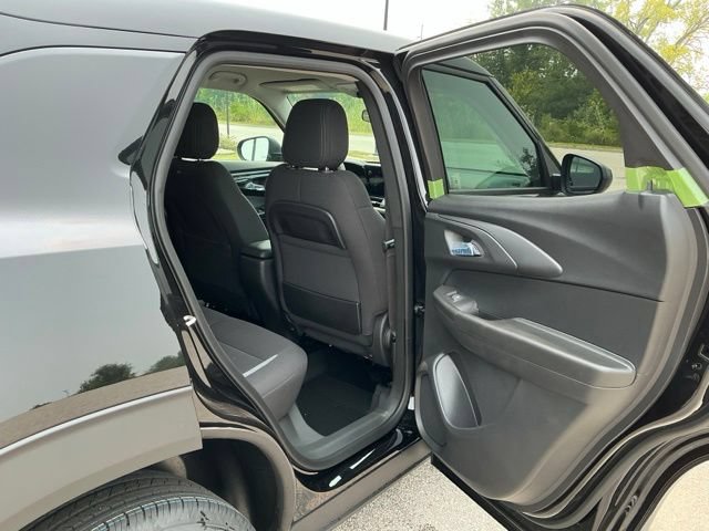 2026 Chevrolet Trailblazer LS - Photo 18