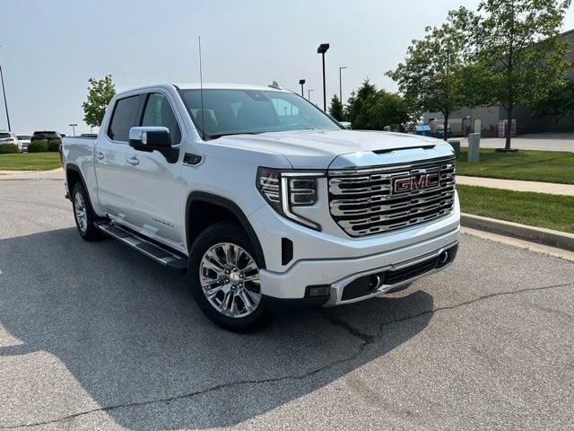 Used 2023 GMC Sierra 1500 Denali Denali with VIN 3GTUUGE82PG109014 for sale in Fort Wayne, IN