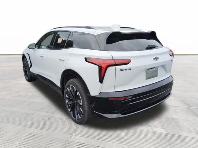 2024 Chevrolet Blazer EV RS photo 3