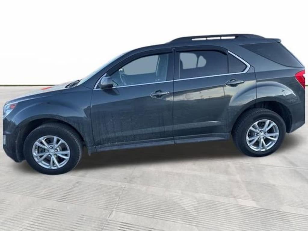 Used 2017 Chevrolet Equinox LT SUV