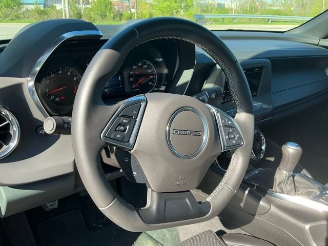 2023 Chevrolet Camaro 2LT - Photo 18