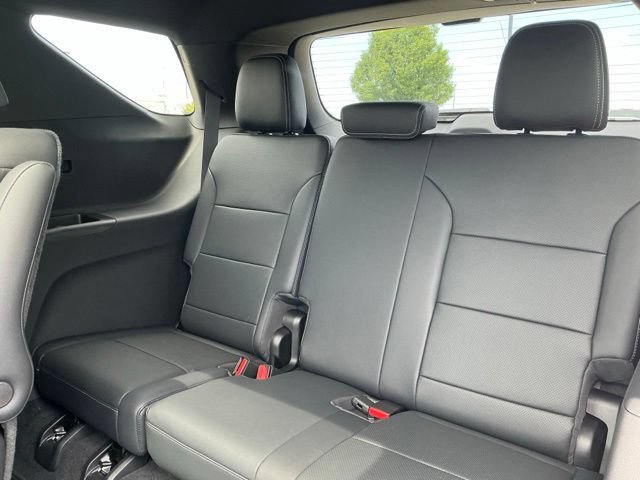 2027 Chevrolet Traverse LT - Photo 35