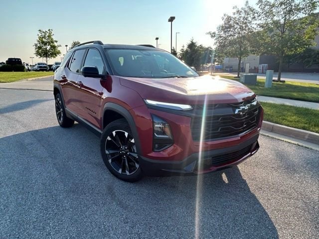 Used 2025 Chevrolet Equinox RS with VIN 3GNAXTEG0SL121809 for sale in Fort Wayne, IN