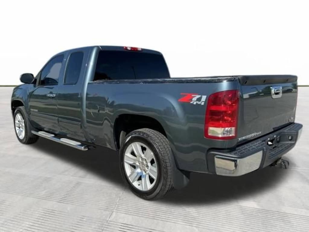 Used 2013 GMC Sierra 1500 SLE Truck