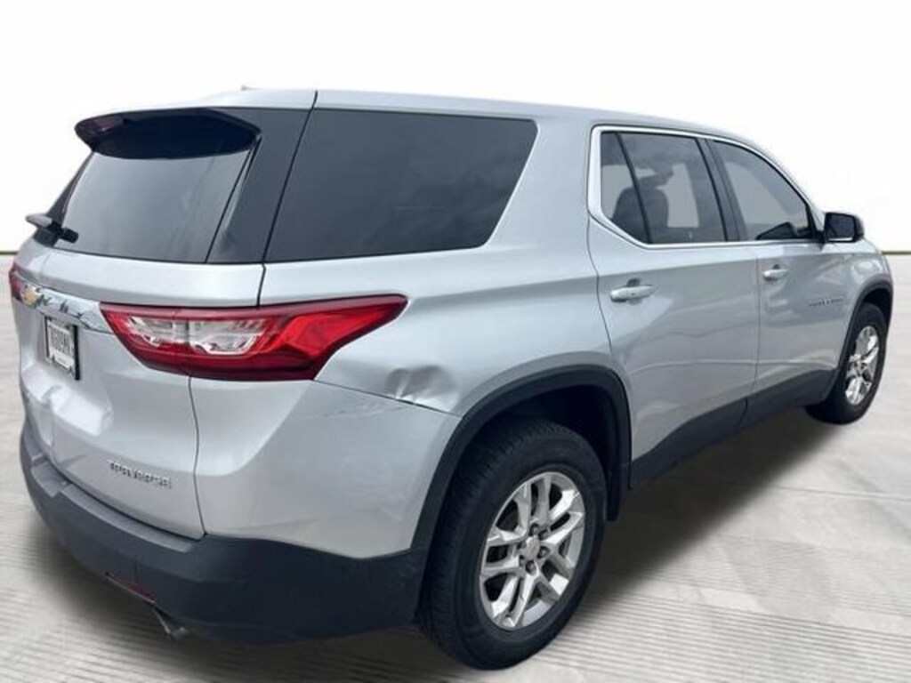 Used 2018 Chevrolet Traverse LS SUV