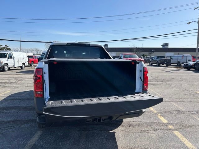 2025 Chevrolet Silverado EV Work Truck photo 4