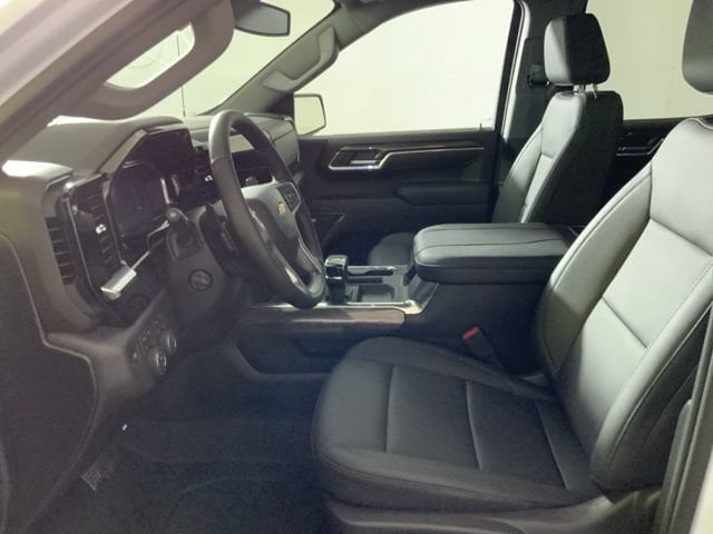 2026 Chevrolet Silverado 1500 LTZ - Photo 21