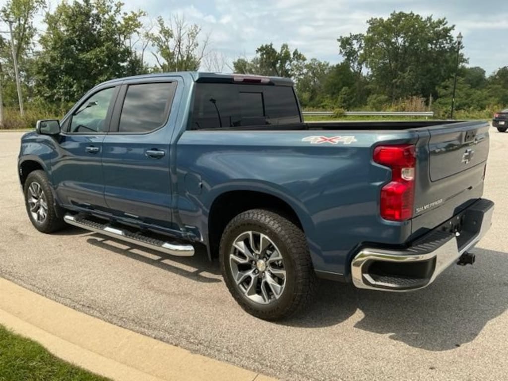 Used 2024 Chevrolet Silverado 1500 LT Truck