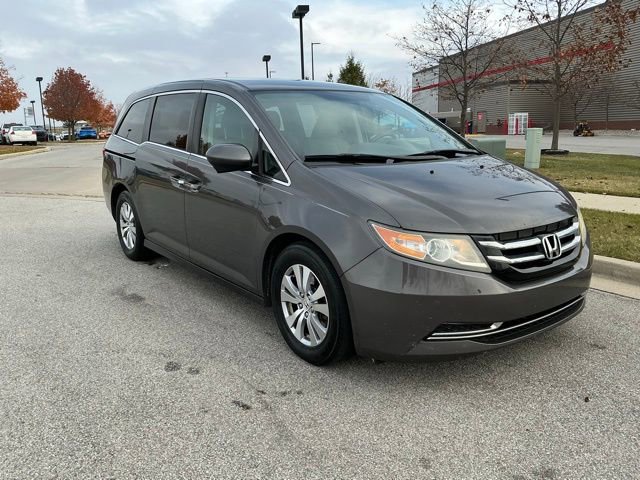 2015 Honda Odyssey EX photo 2