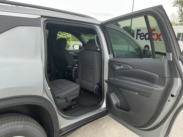 2026 Chevrolet Traverse LT - Photo 18