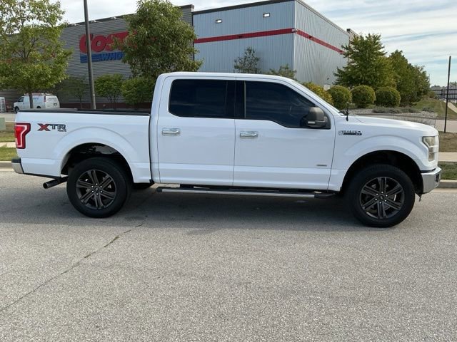2015 Ford F-150 XLT photo 3