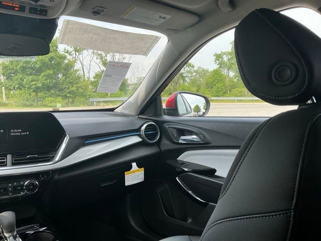 2026 Chevrolet Trax LT - Photo 28