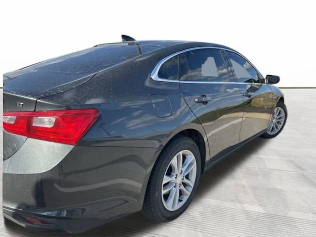 Used 2018 Chevrolet Malibu LT Car