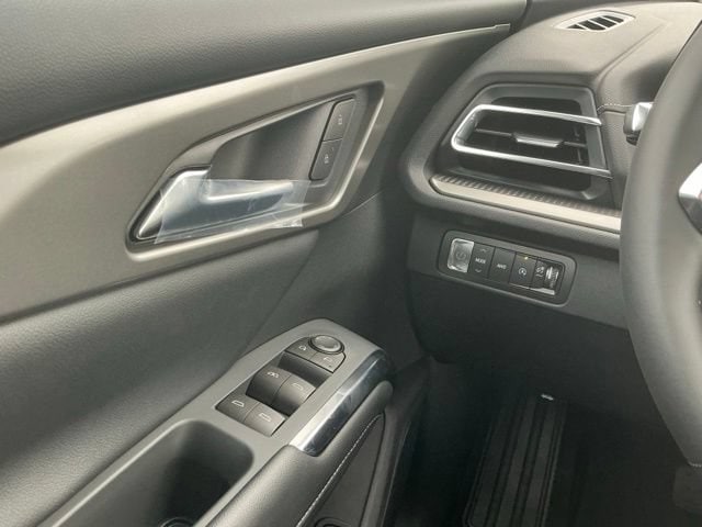 2026 Chevrolet Traverse LT - Photo 24