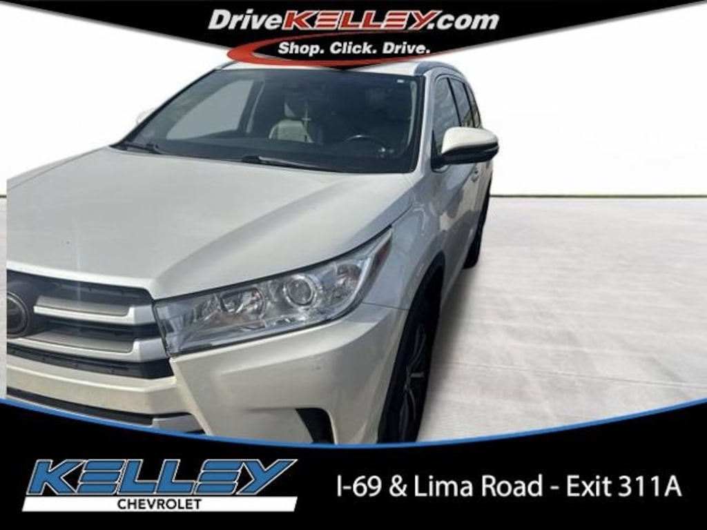 Used 2018 Toyota Highlander SE