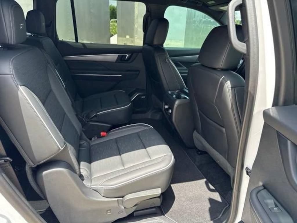 Used 2025 Buick Enclave Sport Touring SUV