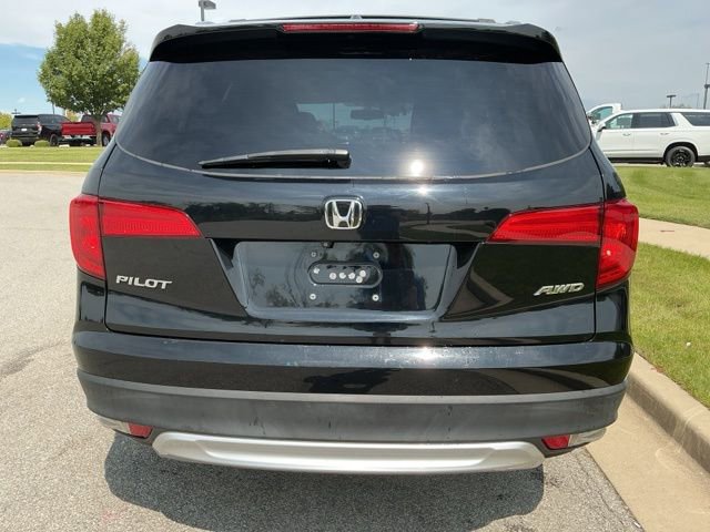 2016 Honda Pilot EX-L photo 4