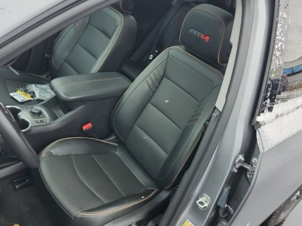 Used 2024 GMC Terrain AT4 SUV