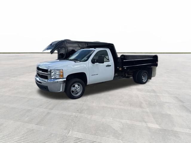 2010 Chevrolet Silverado 3500HD photo 2