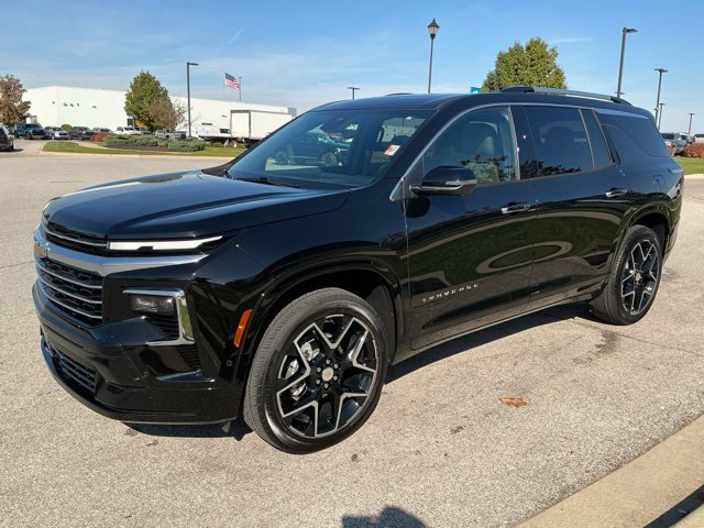 Used 2025 Chevrolet Traverse High Country SUV