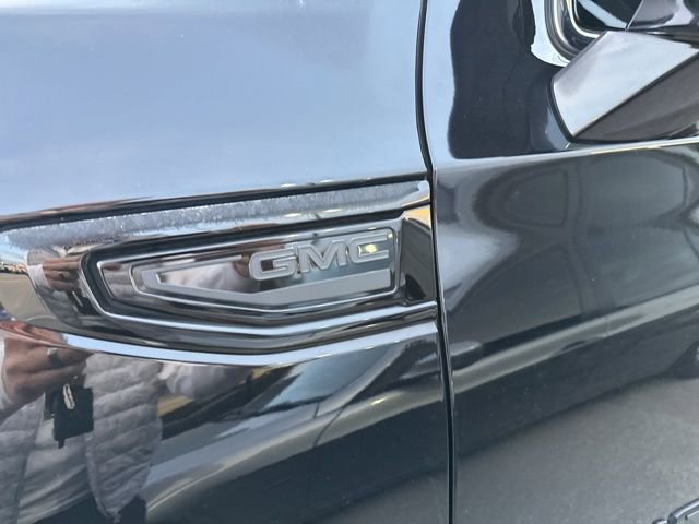 2024 Gmc Yukon Denali Ultimate photo 4