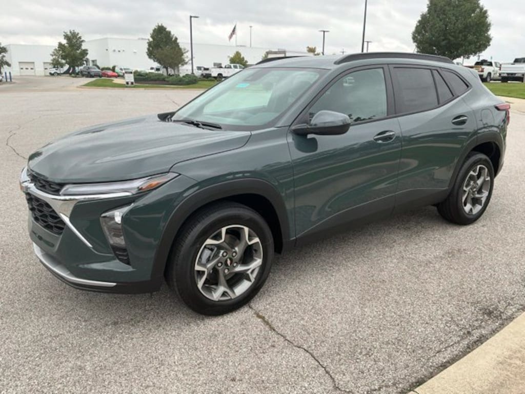 New 2026 Chevrolet Trax LT SUV