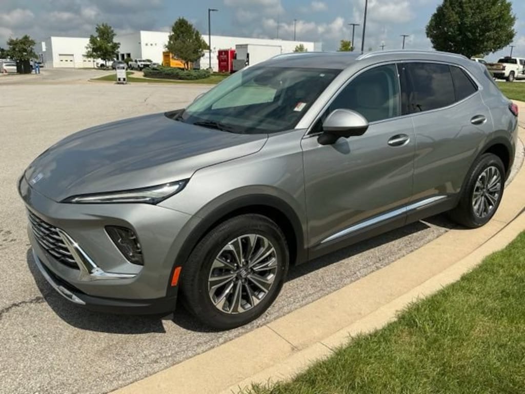 Used 2024 Buick Envision Preferred SUV