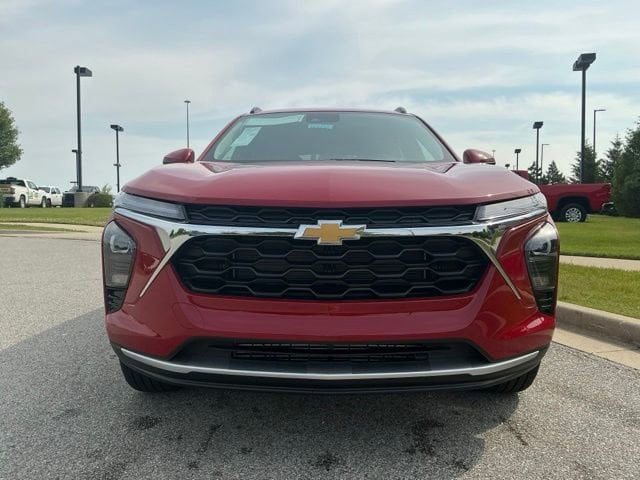 2026 Chevrolet Trax LT - Photo 8