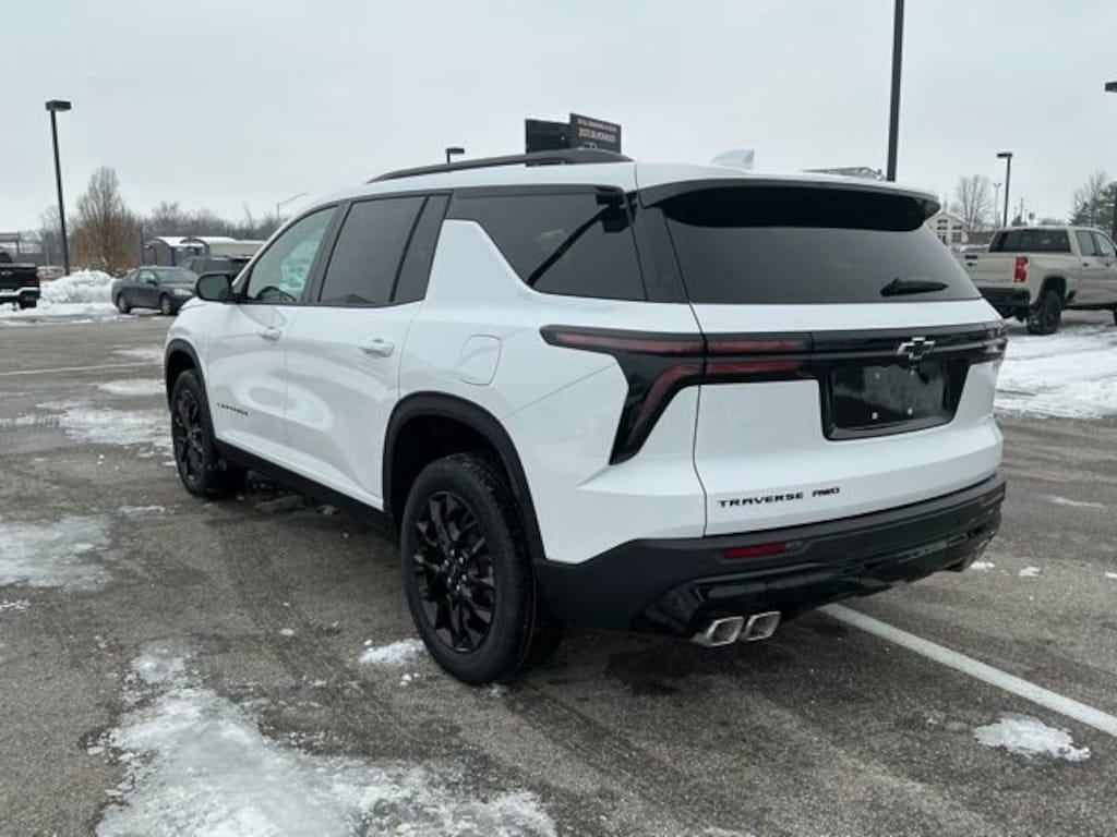 New 2026 Chevrolet Traverse LT SUV