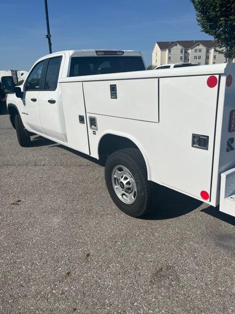 2025 Chevrolet Silverado 2500HD photo 4