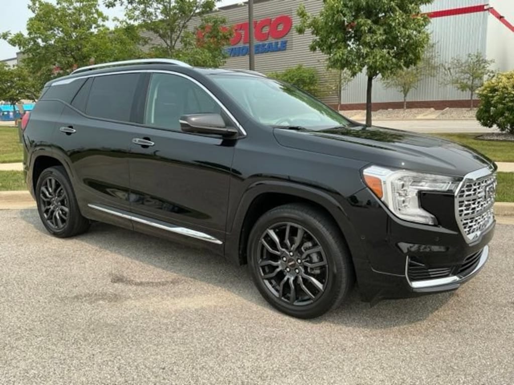Used 2022 GMC Terrain Denali SUV