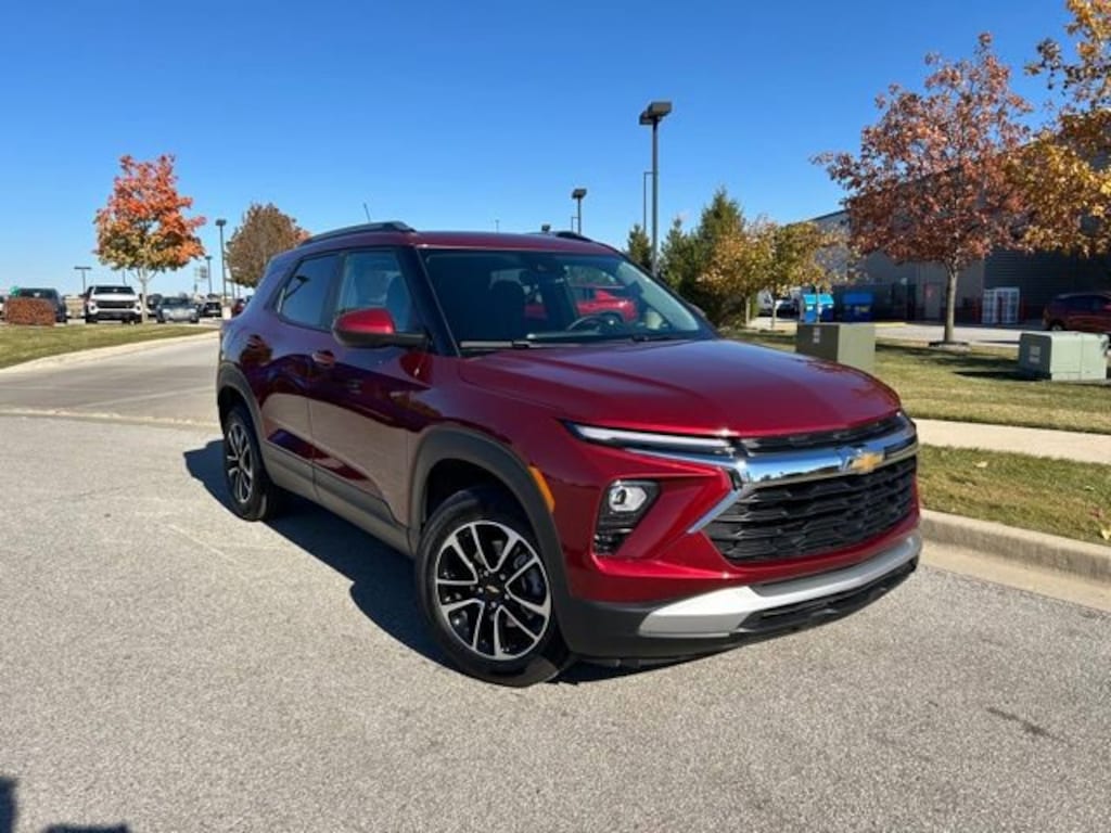 Used 2025 Chevrolet Trailblazer LT SUV