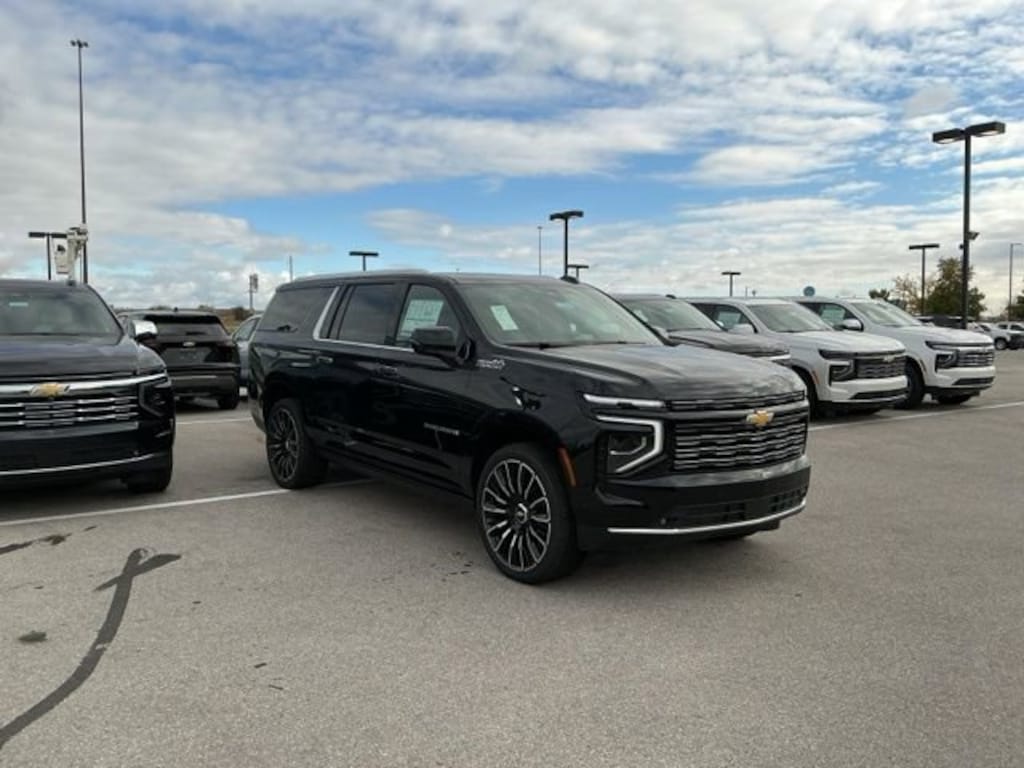 New 2025 Chevrolet Suburban High Country SUV