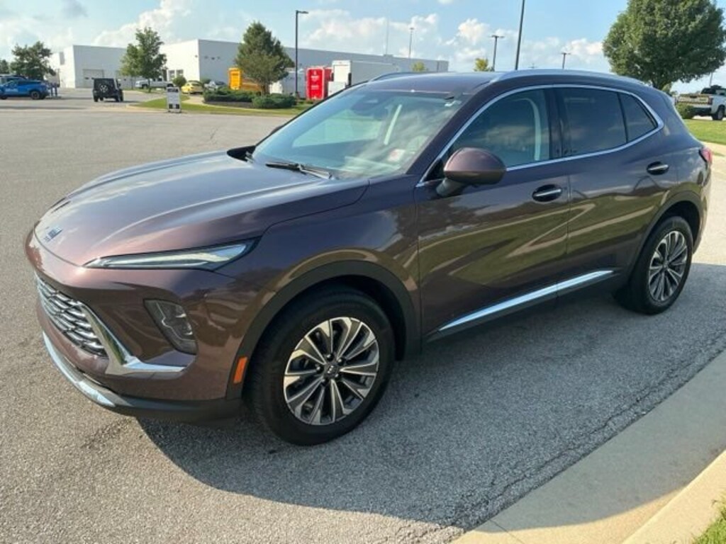 Used 2025 Buick Envision Preferred SUV