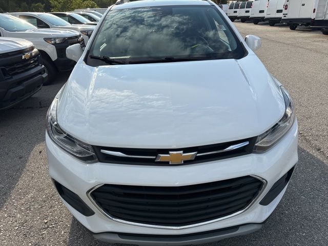 2020 Chevrolet Trax LT photo 2