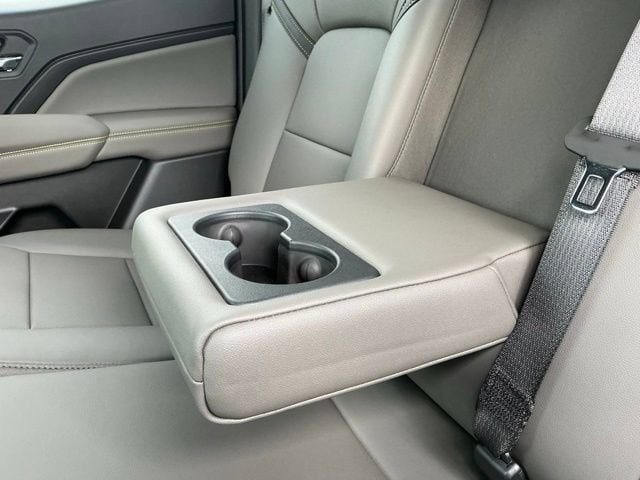 2026 Chevrolet Colorado ZR2 - Photo 35