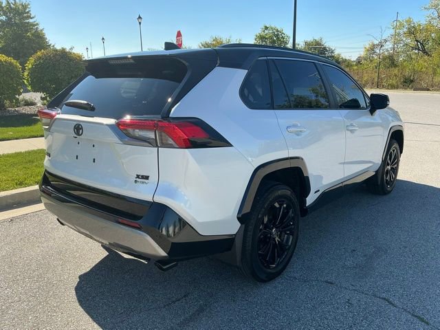 2025 Toyota RAV4 Hybrid XSE photo 3