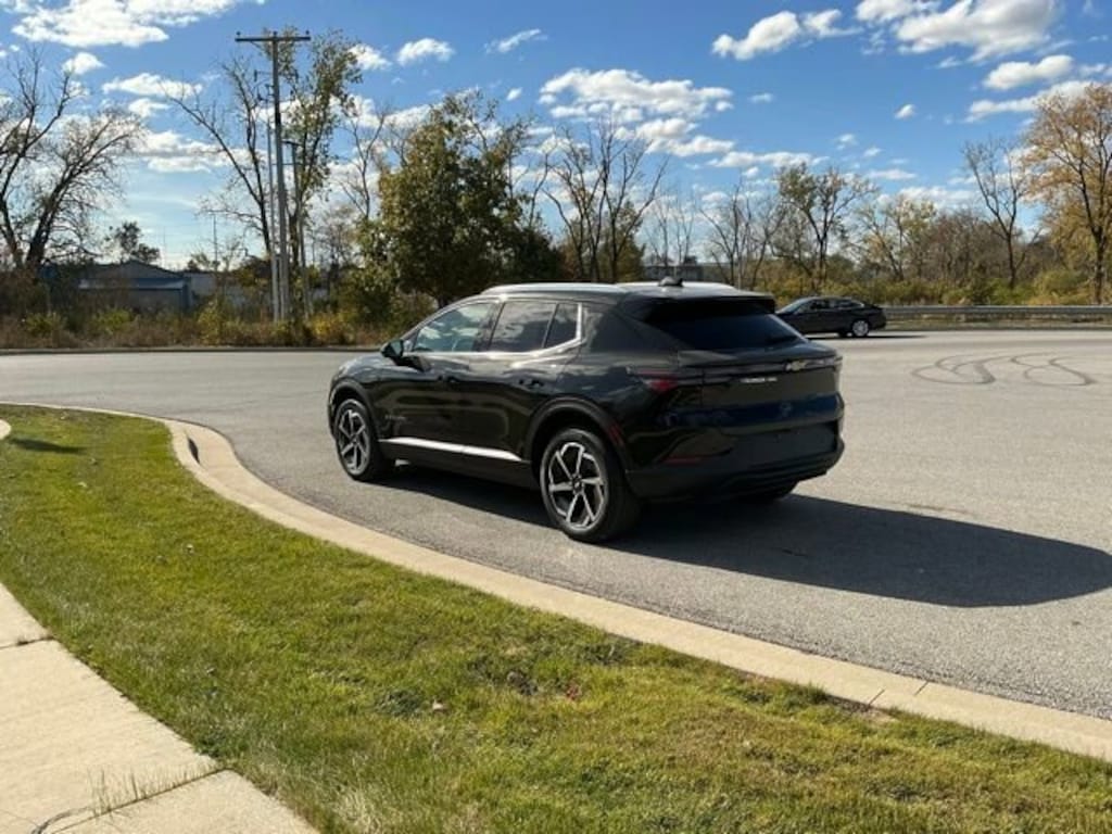 New 2026 Chevrolet Equinox EV LT SUV